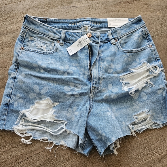American Eagle Outfitters, Size 12, Jean Shorts - Picture 1 of 3